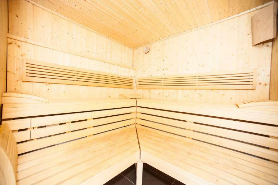 Kolobrzeg Apartamenty Greg Polanki Exteriör bild